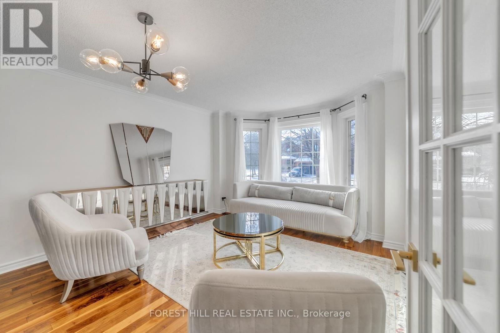 27 GROVEPARK STREET Image 8