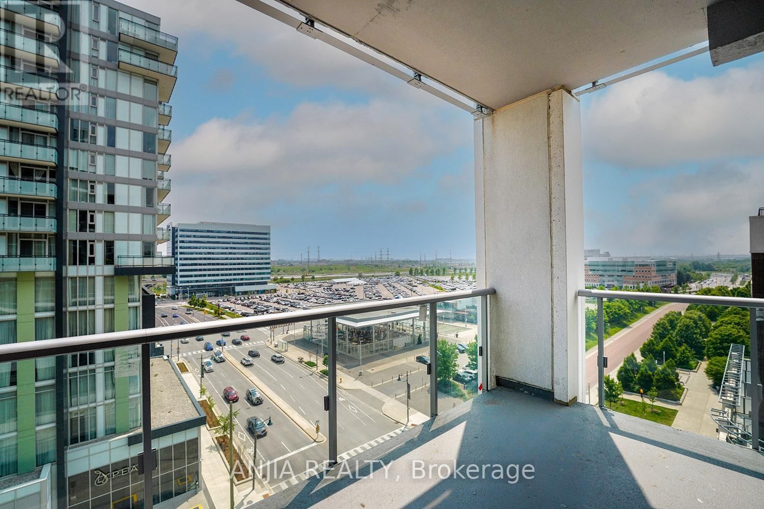 1019 - 8119 BIRCHMOUNT ROAD Image 14