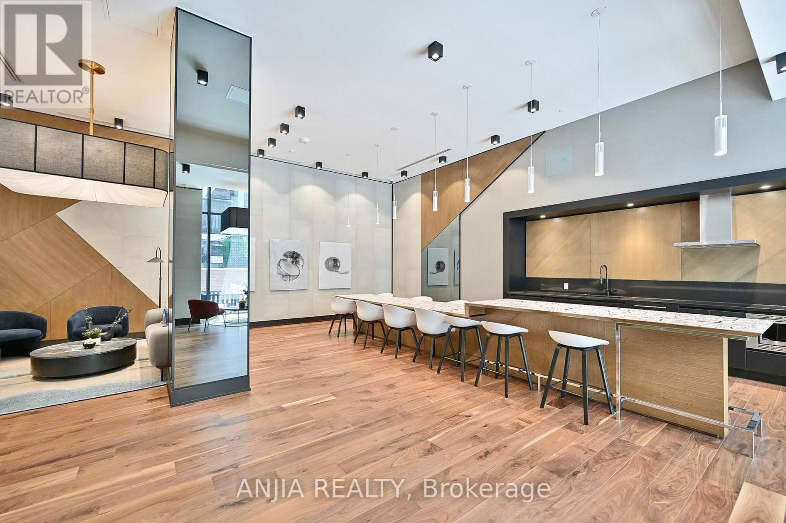 1019 - 8119 BIRCHMOUNT ROAD Image 26