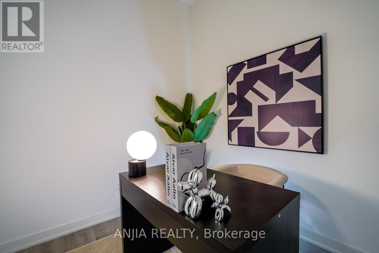 1019 - 8119 BIRCHMOUNT ROAD Image 3