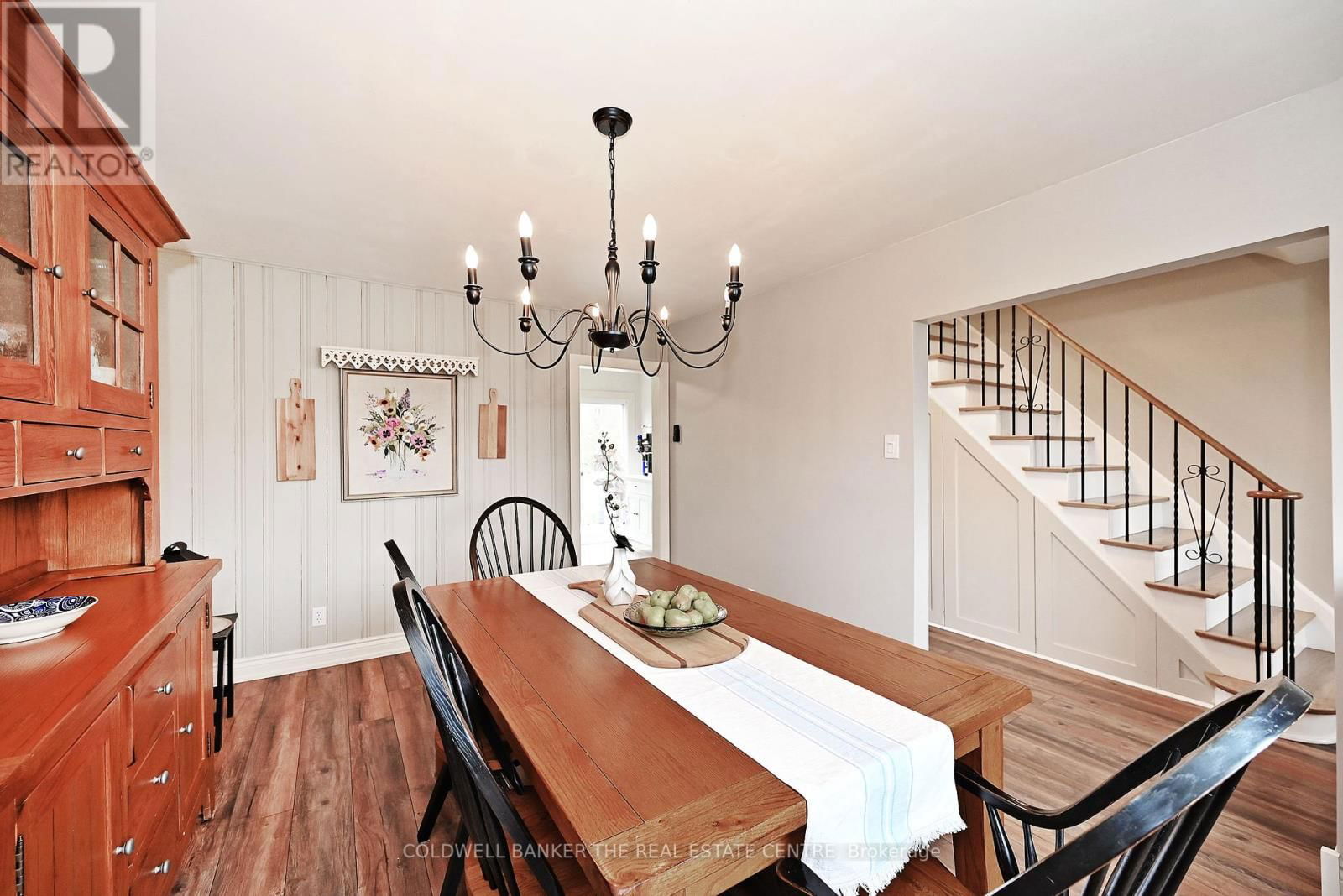 31 SUNRISE STREET Image 12