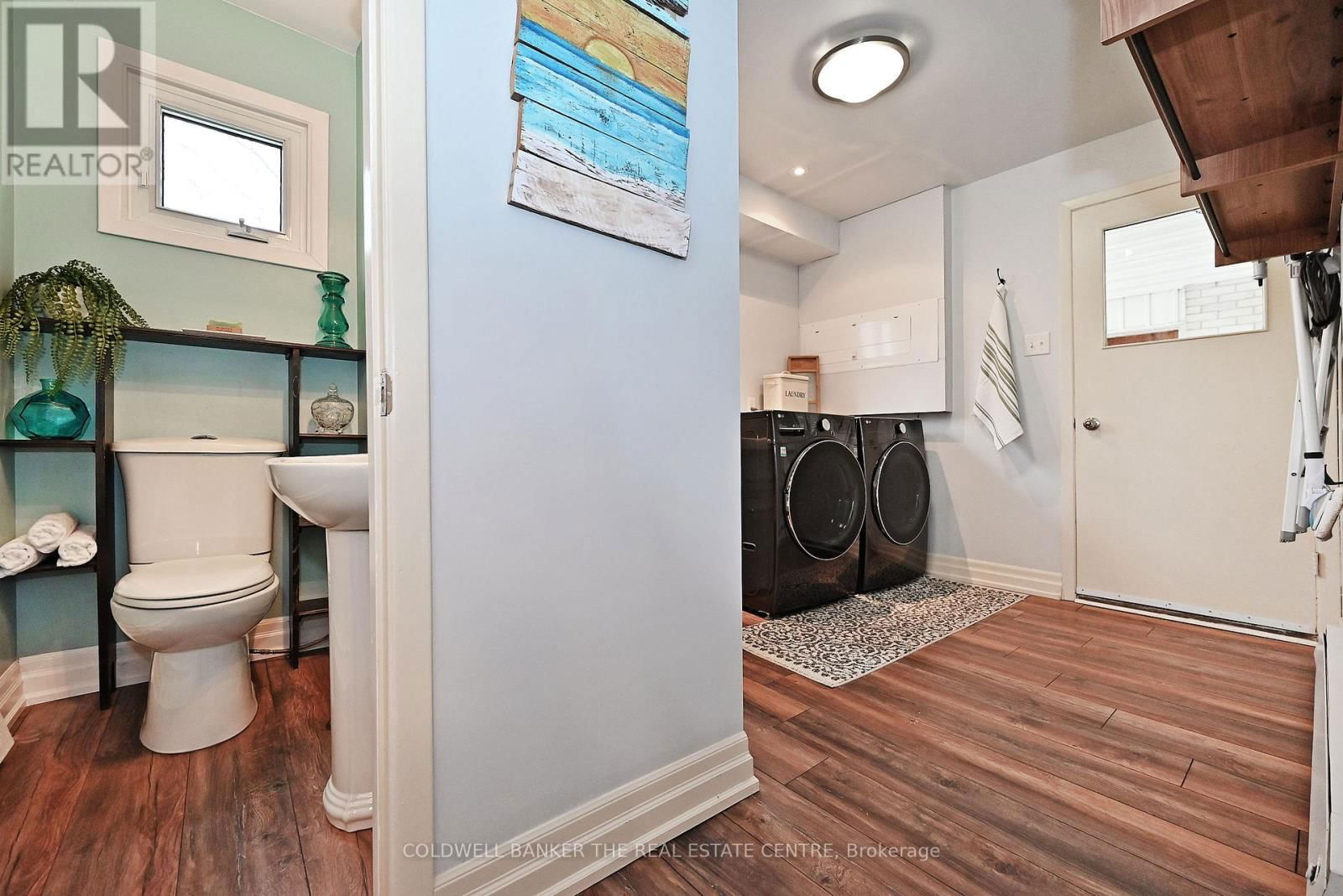 31 SUNRISE STREET Image 27