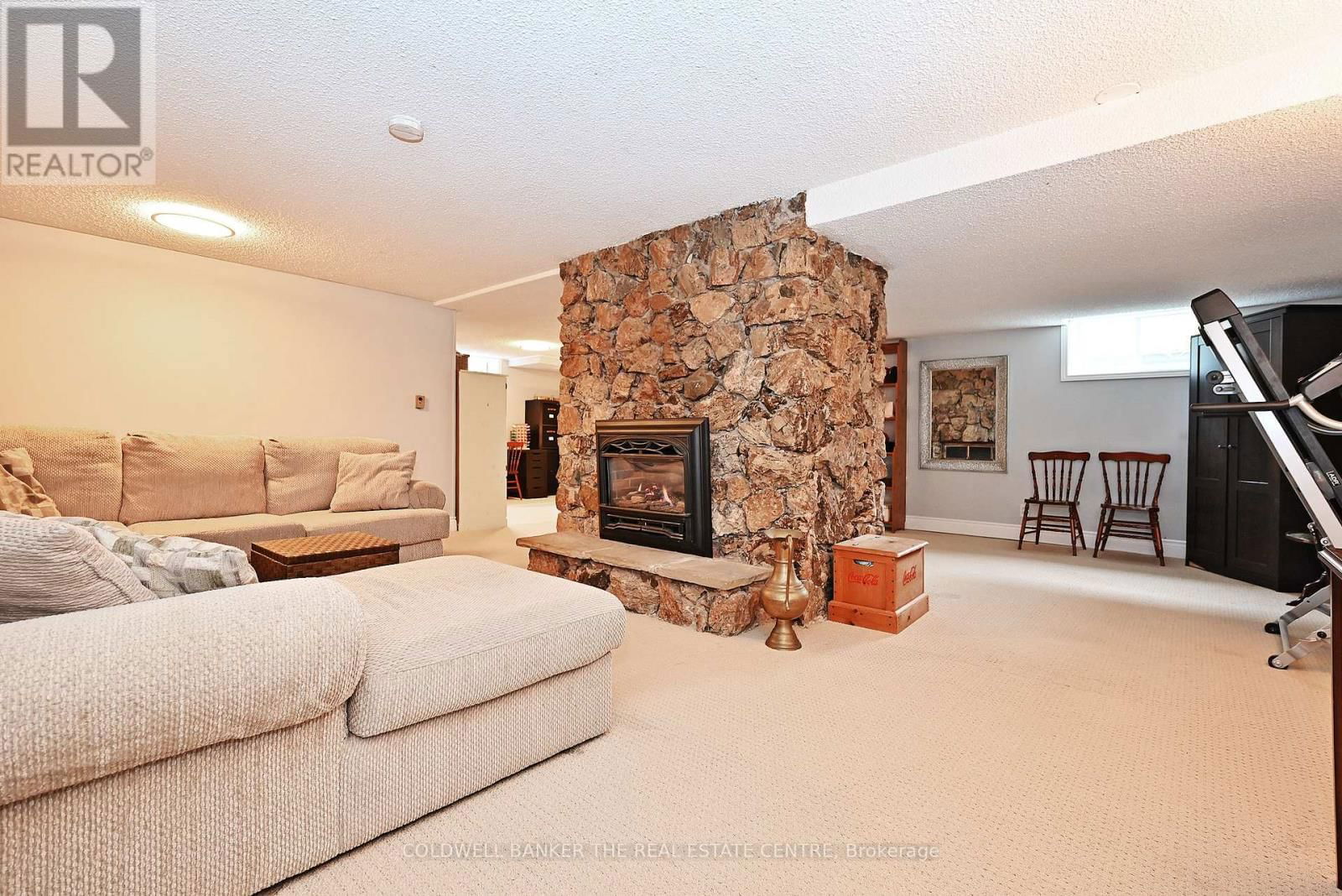 31 SUNRISE STREET Image 30