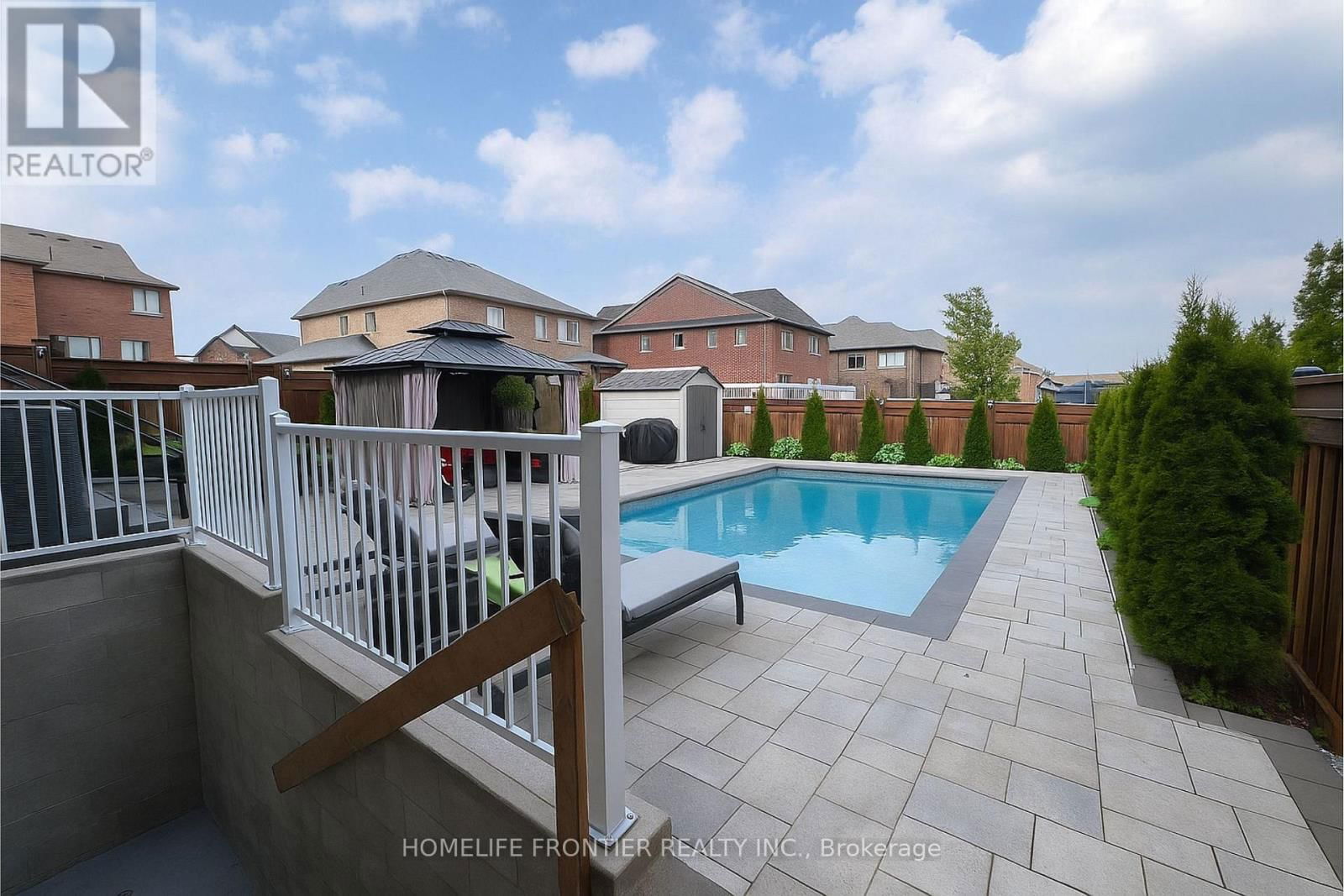 2063 WEBSTER BOULEVARD Image 18