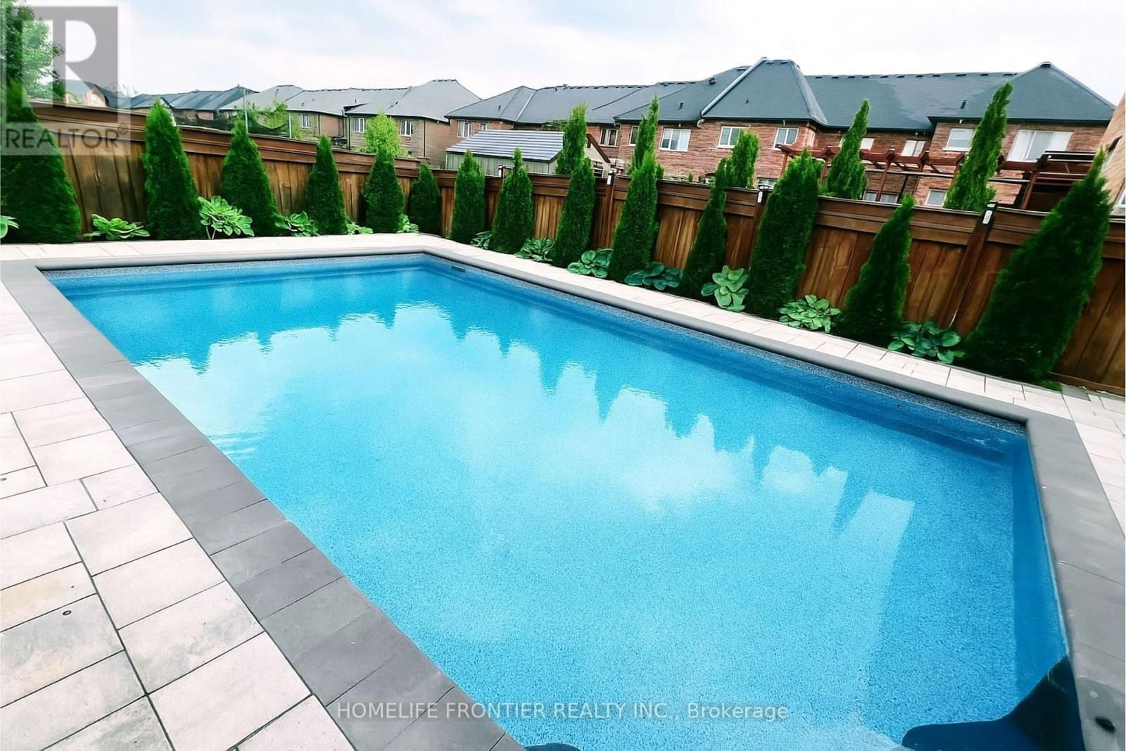 2063 WEBSTER BOULEVARD Image 19