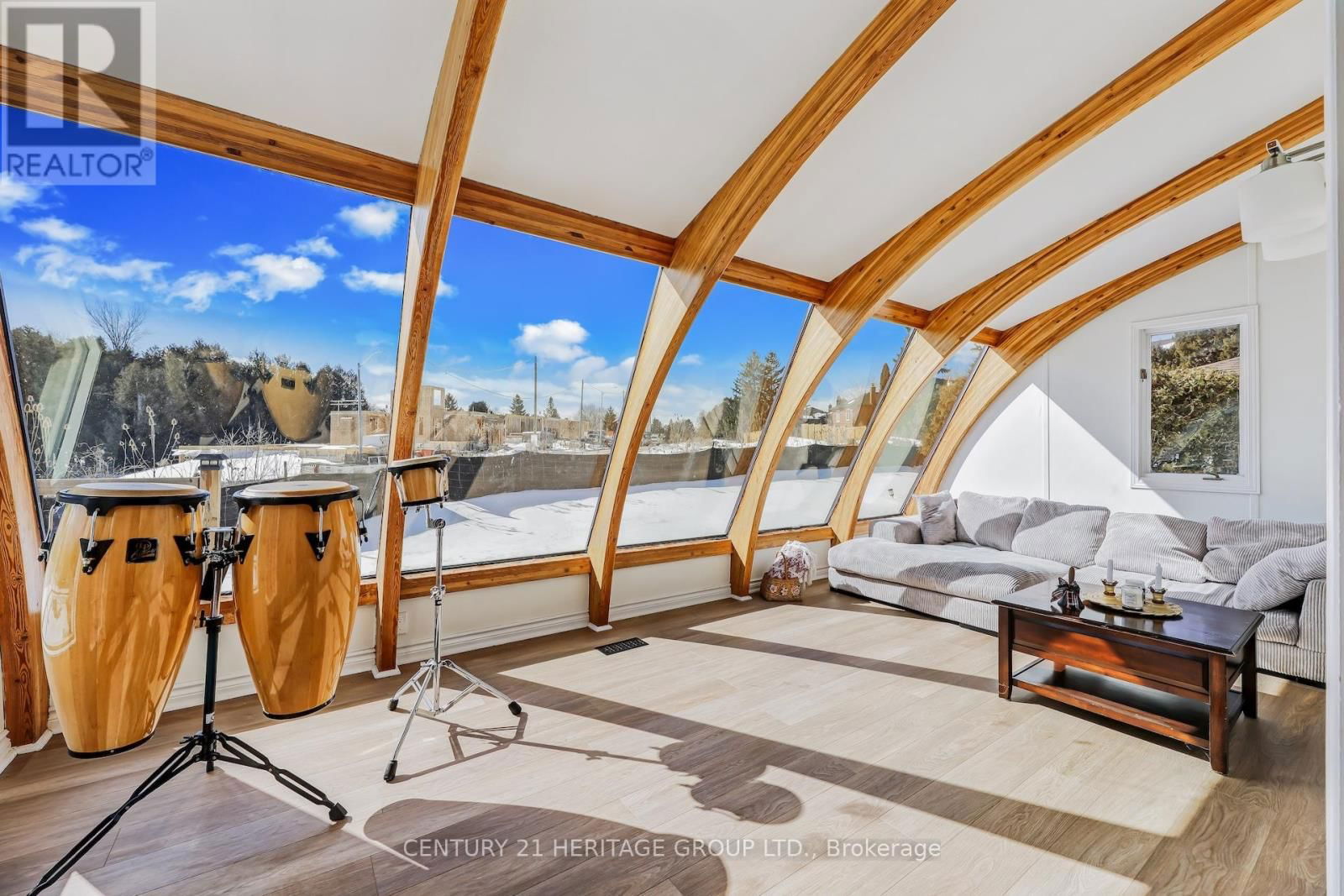 243 MURRAY DRIVE Image 15