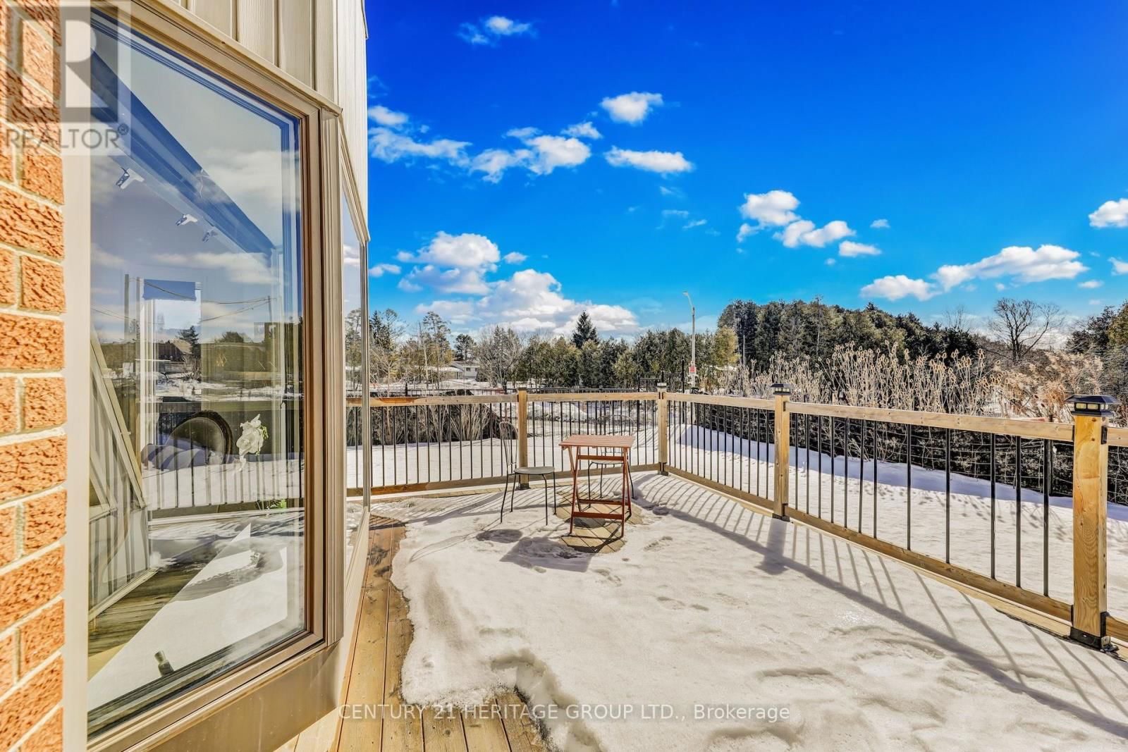 243 MURRAY DRIVE Image 16