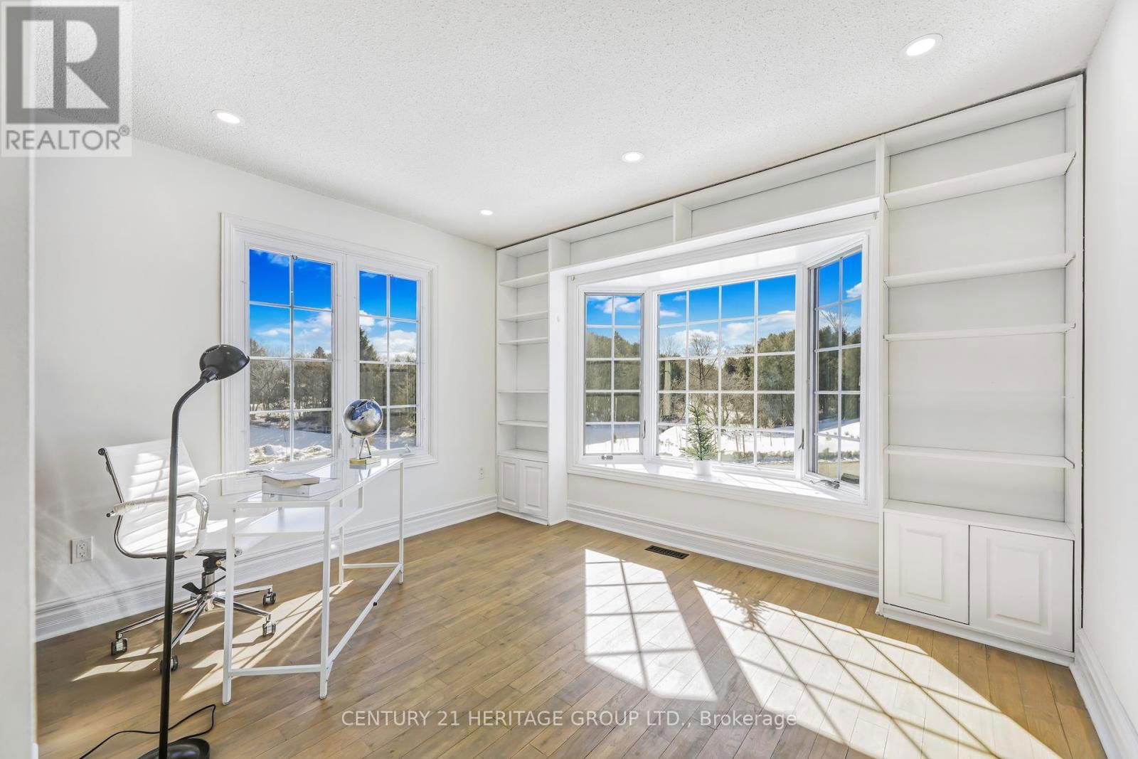 243 MURRAY DRIVE Image 28