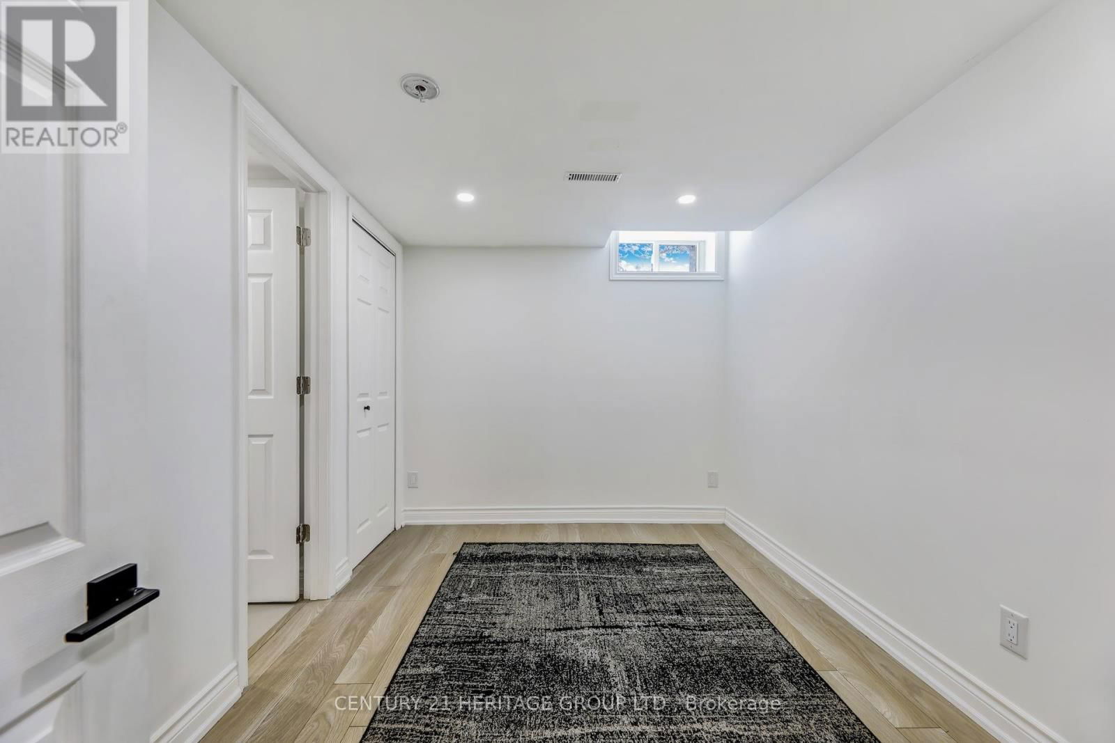 243 MURRAY DRIVE Image 30