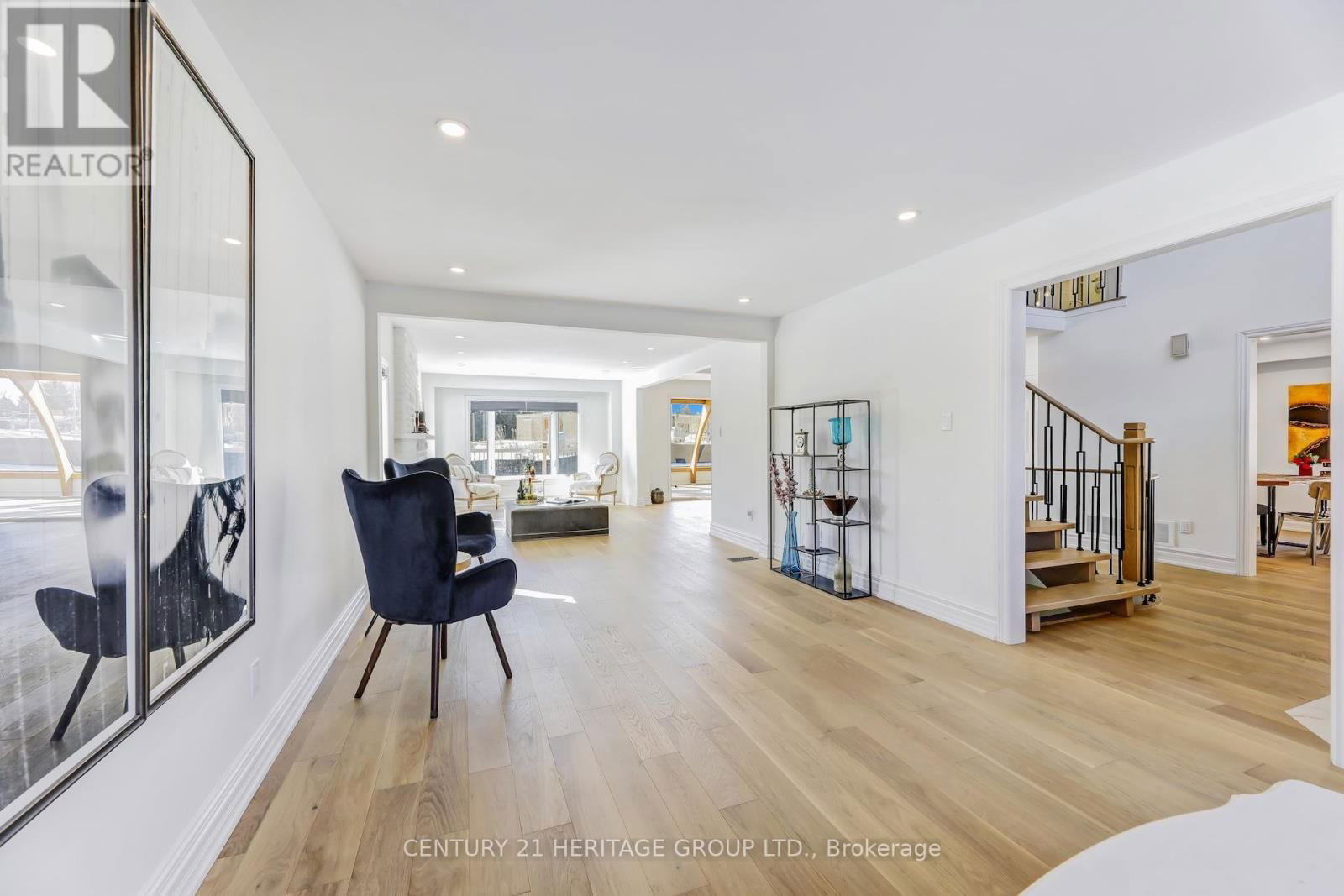 243 MURRAY DRIVE Image 6