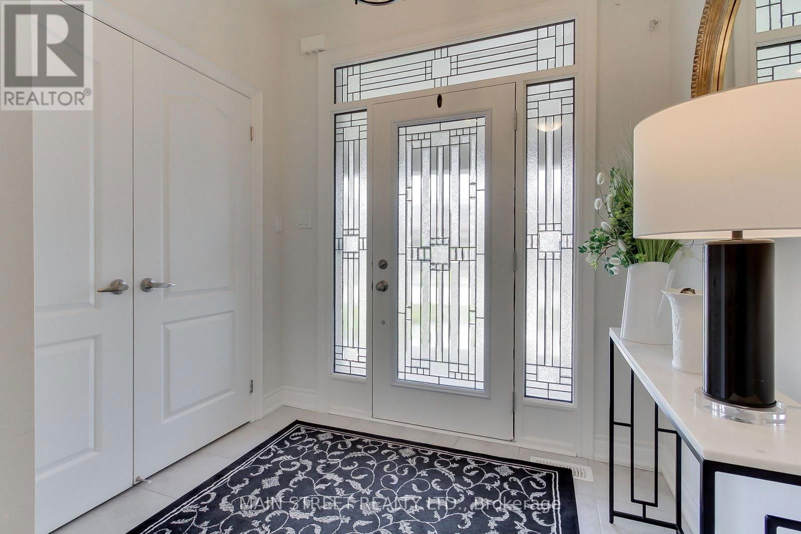 58 SHARONVIEW CRESCENT Image 3