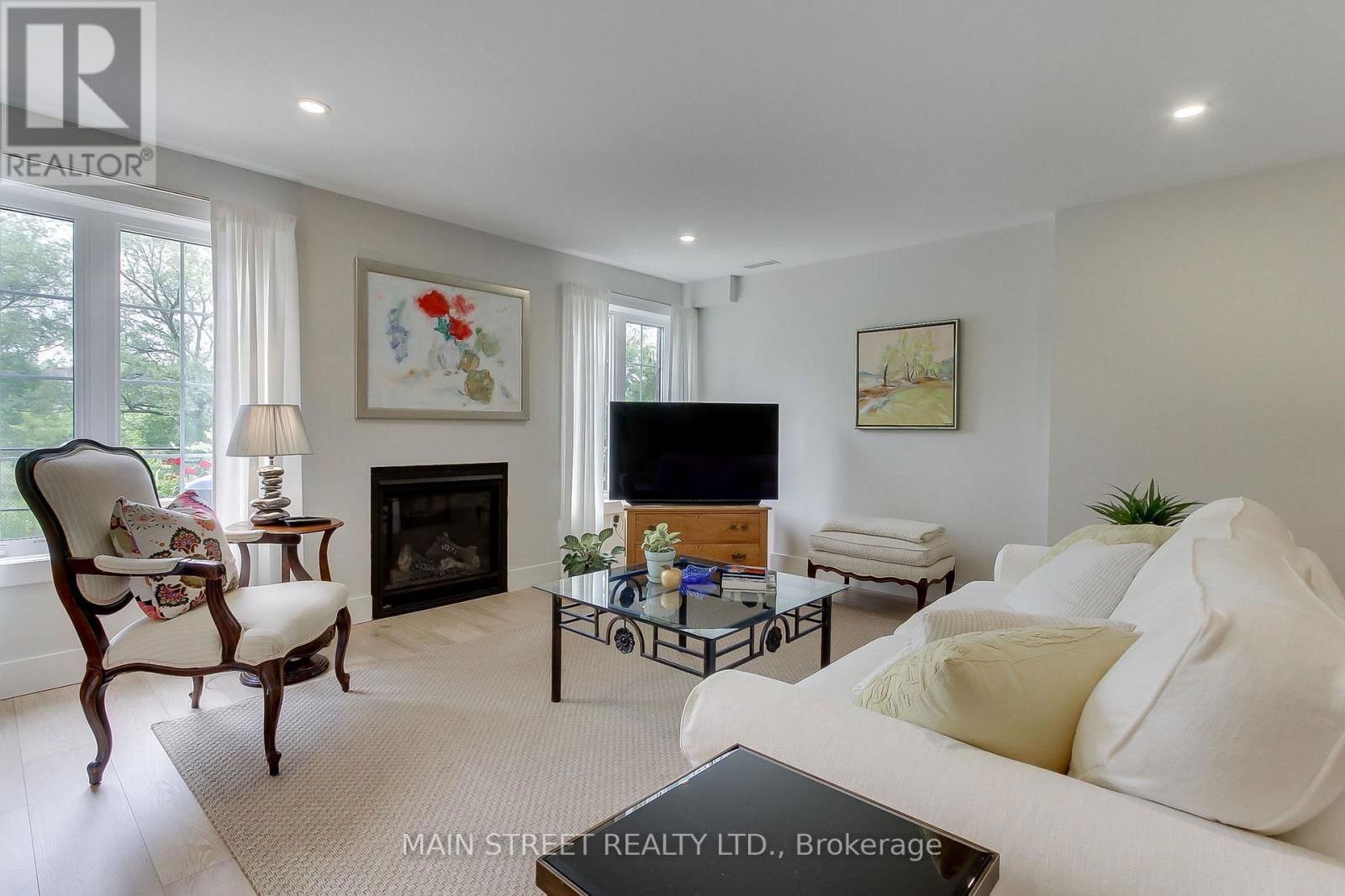 58 SHARONVIEW CRESCENT Image 31