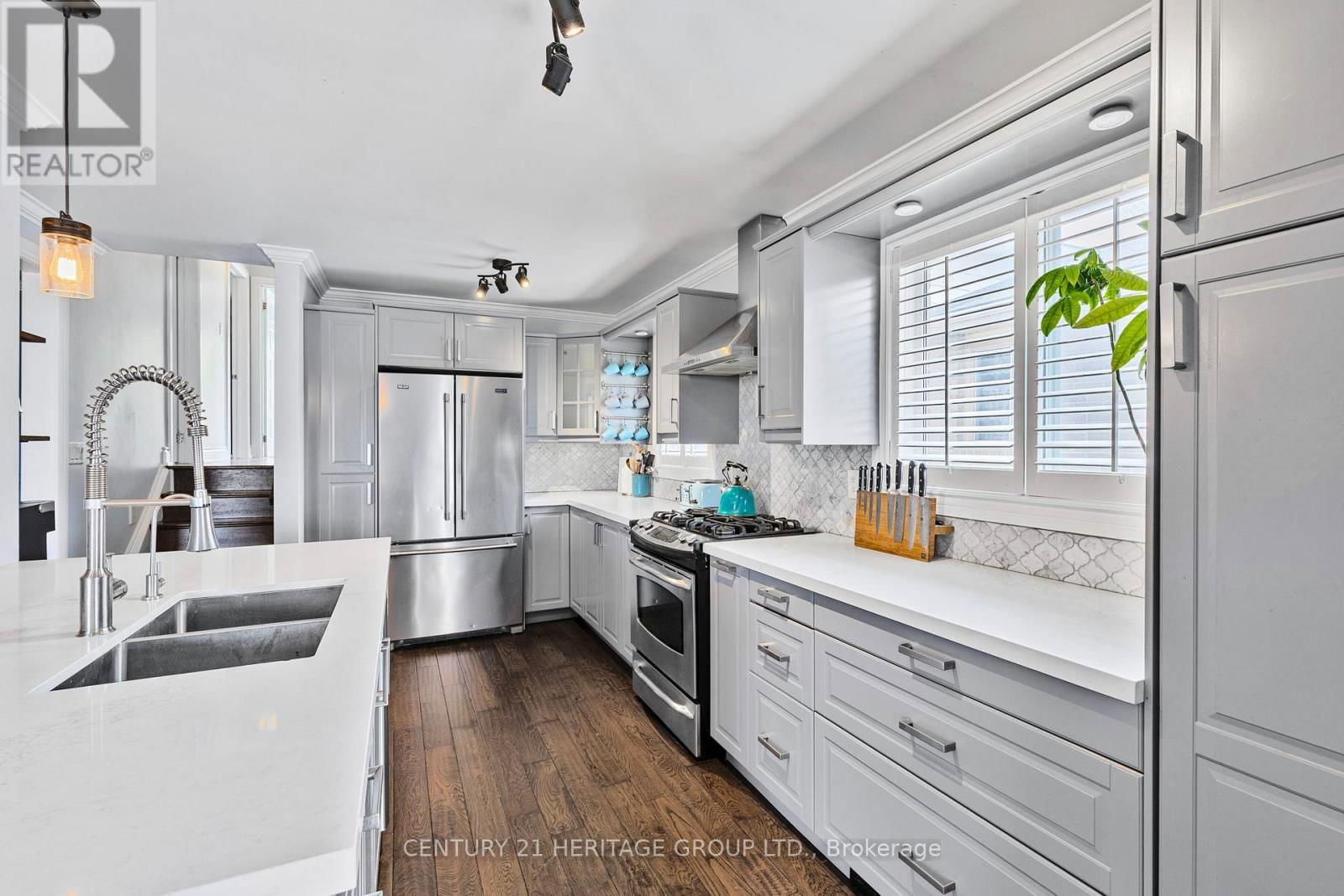 53 TURNER COURT Image 10