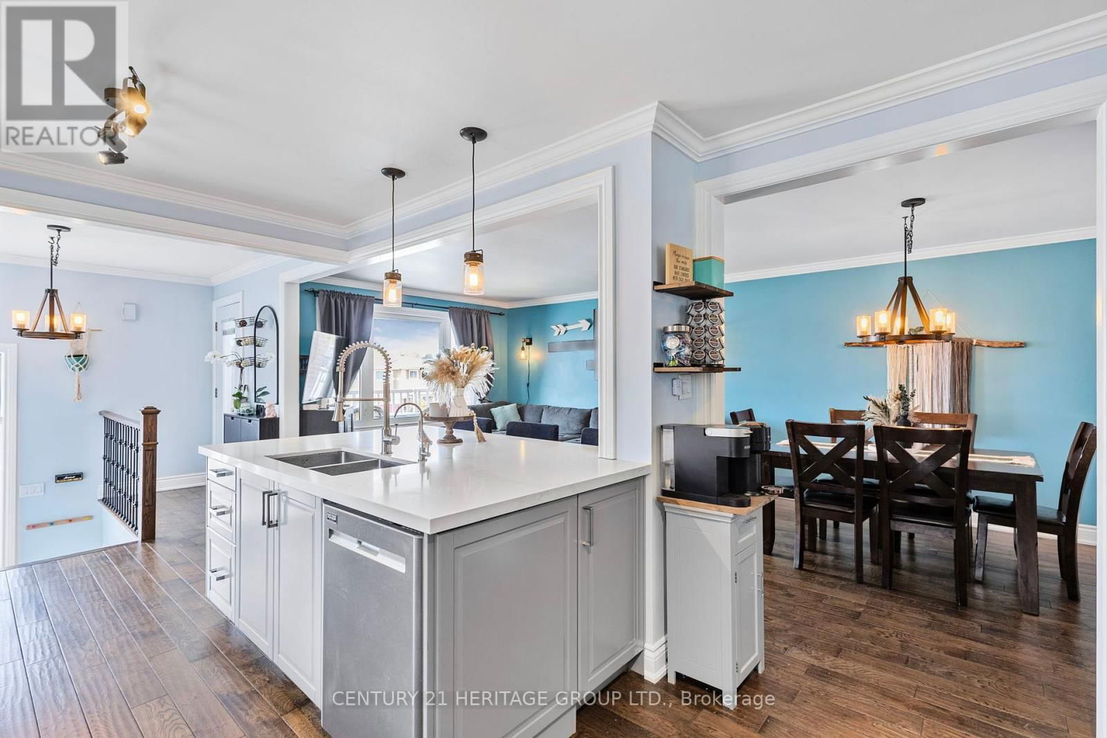 53 TURNER COURT Image 12