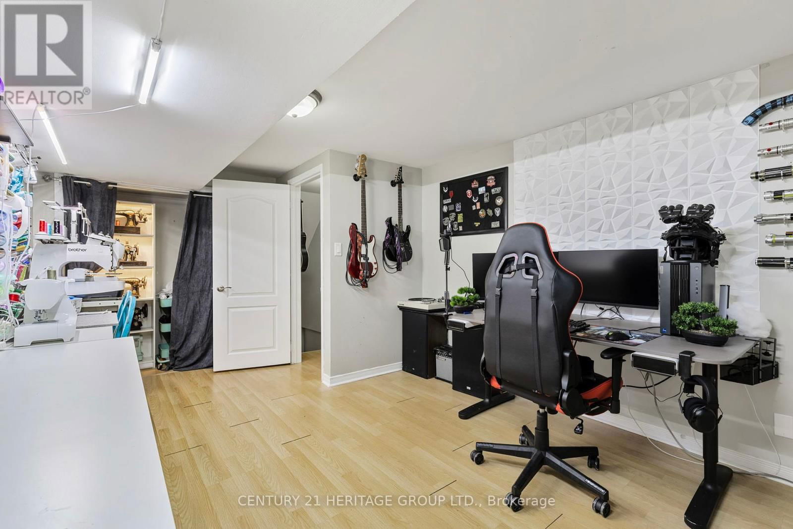53 TURNER COURT Image 29