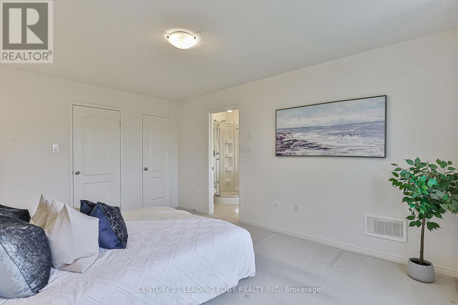 13 LODESTONE LANE Image 25