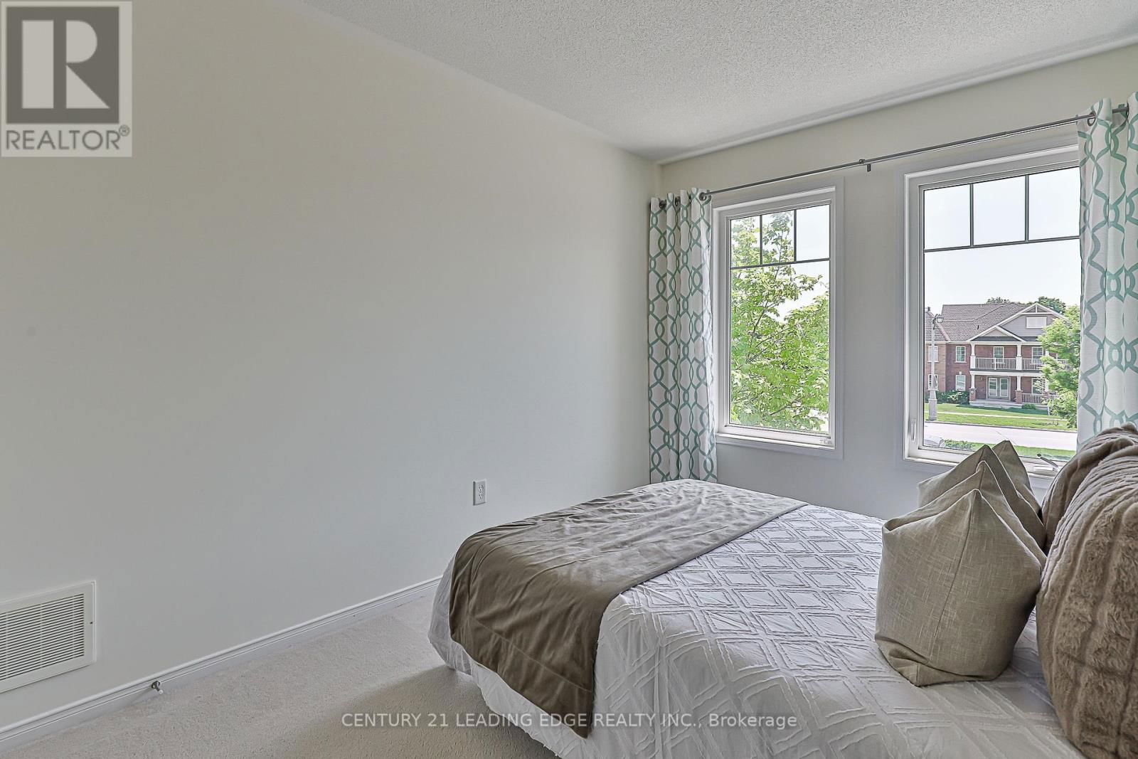 13 LODESTONE LANE Image 33