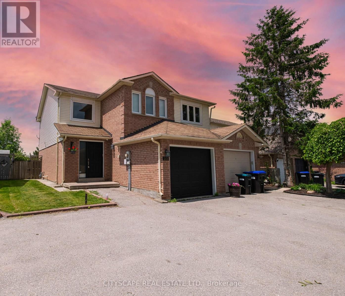 2176 FERGUSON STREET Image 1