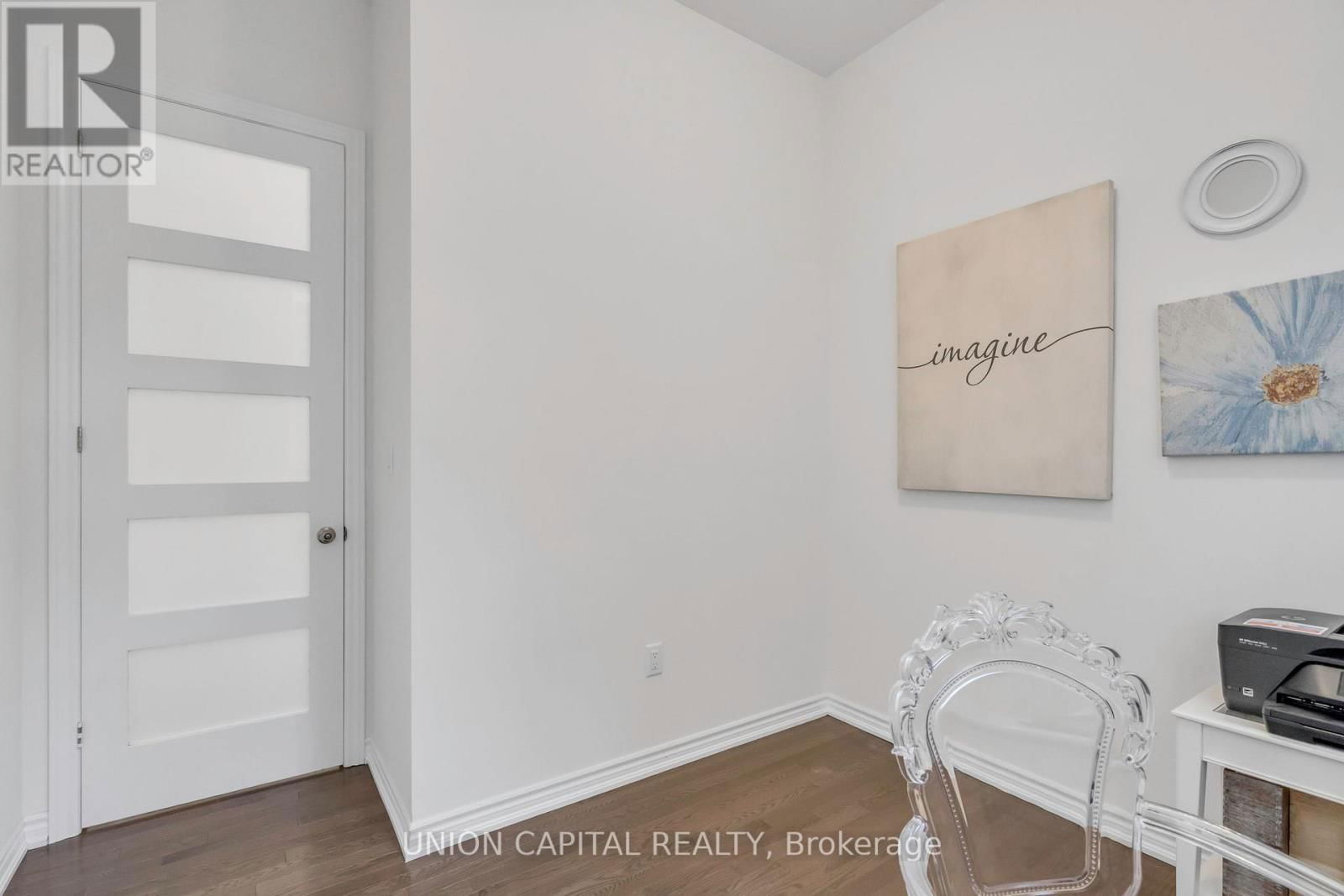 123 HALLDORSON AVENUE Image 16