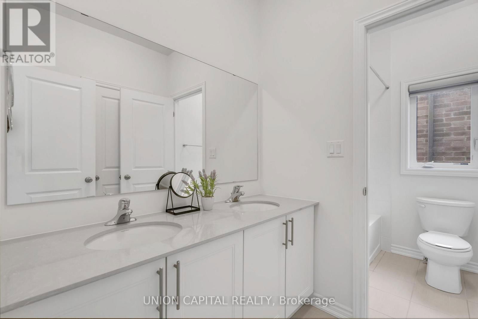 123 HALLDORSON AVENUE Image 31
