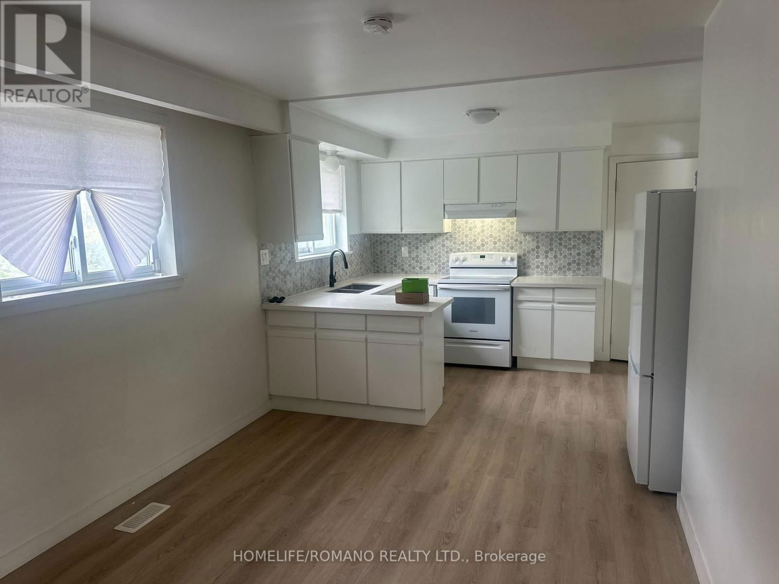 Main - 7833 MARTIN GROVE ROAD Image 2