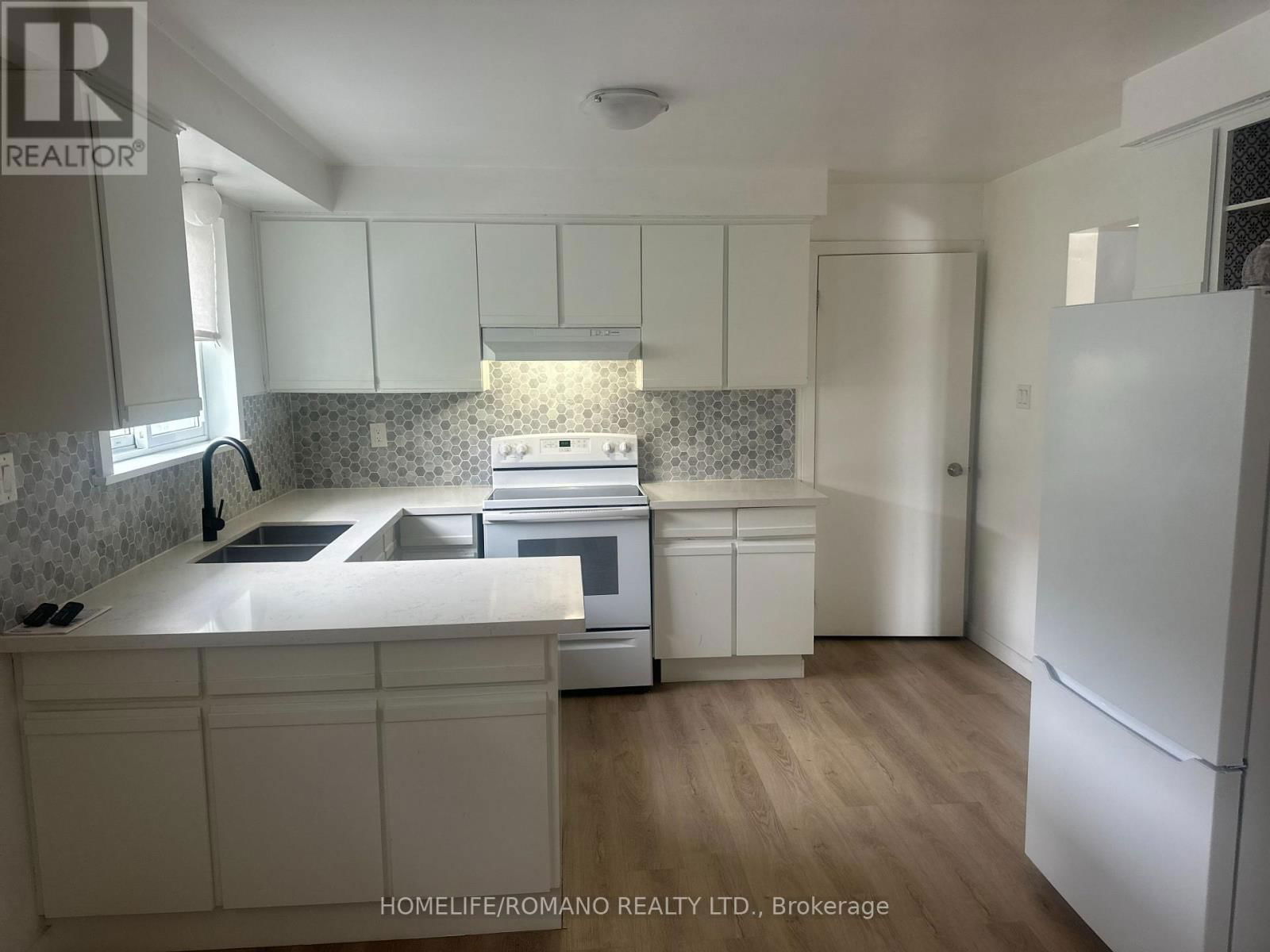 Main - 7833 MARTIN GROVE ROAD Image 3