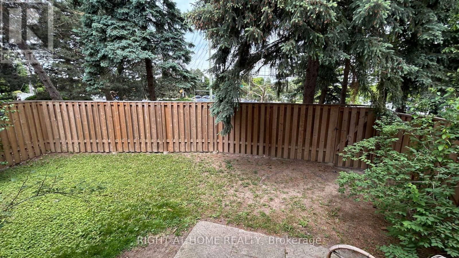 327 - 26 NILES WAY Image 5