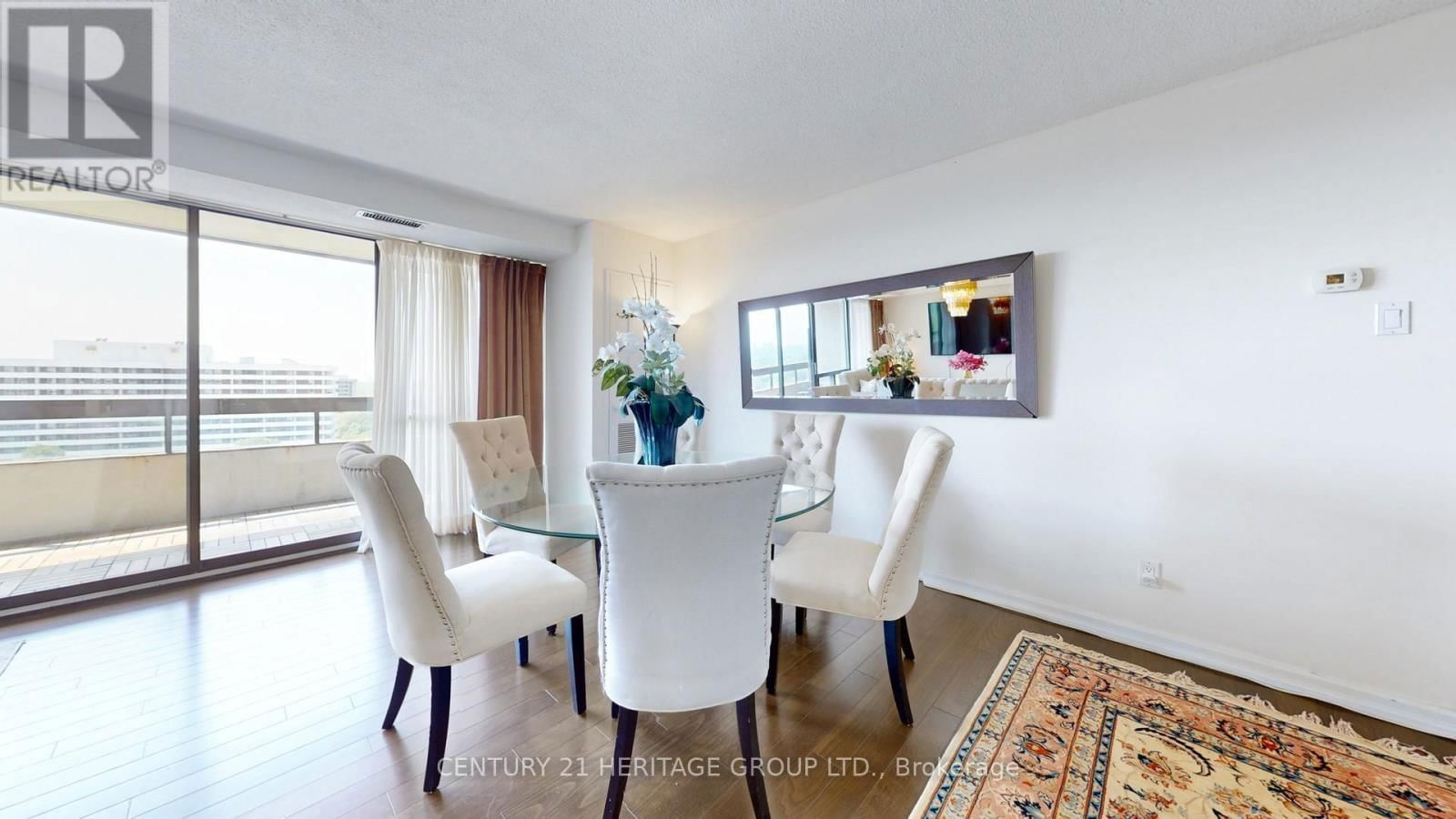 1212 - 8111 YONGE STREET Image 14