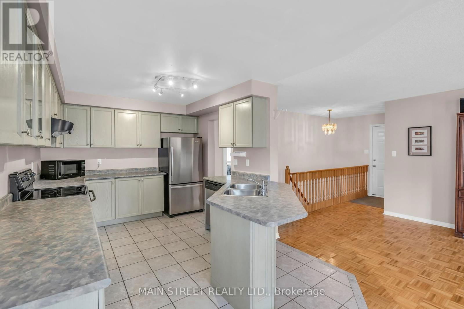 69 BRECKEN DRIVE Image 10