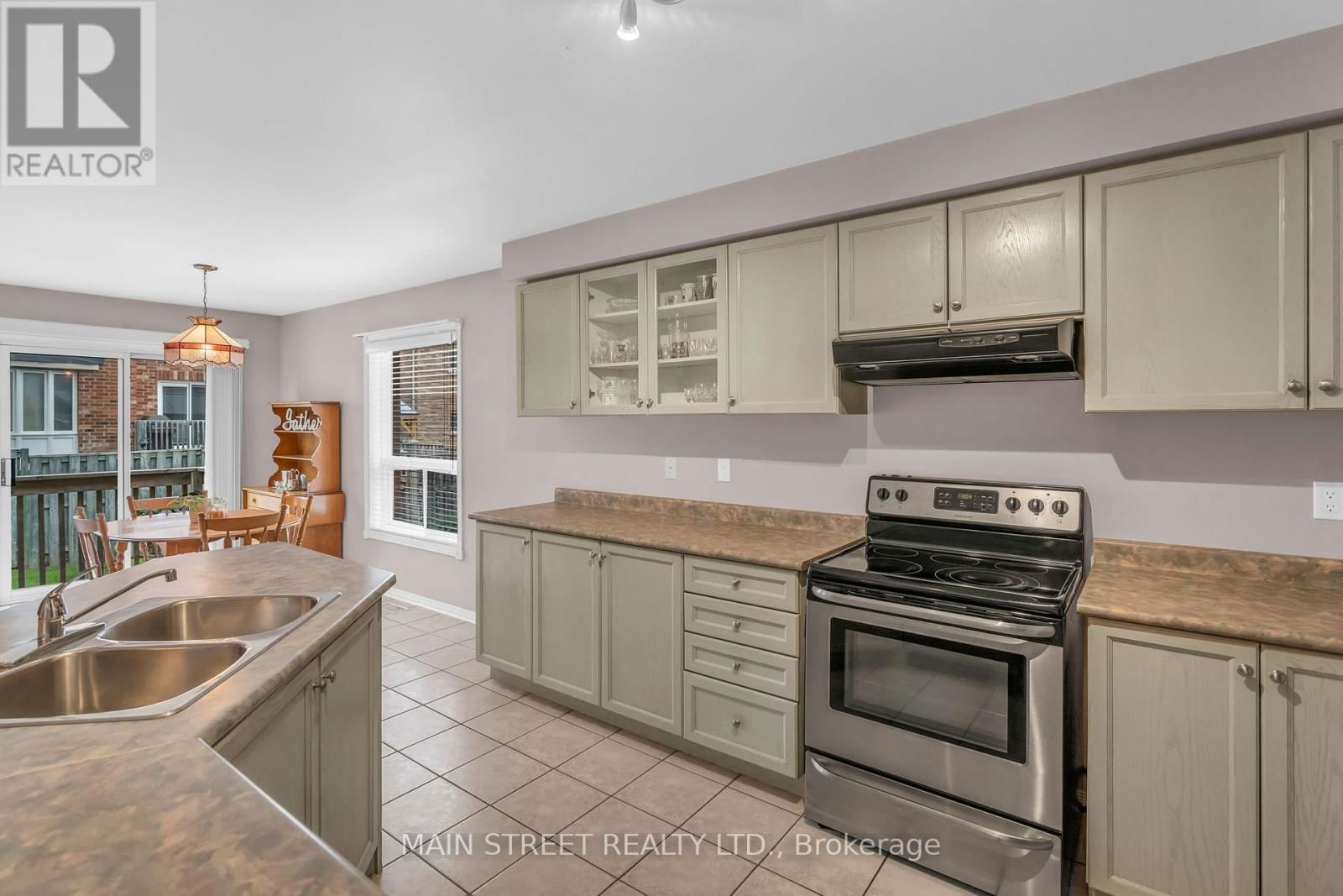 69 BRECKEN DRIVE Image 11