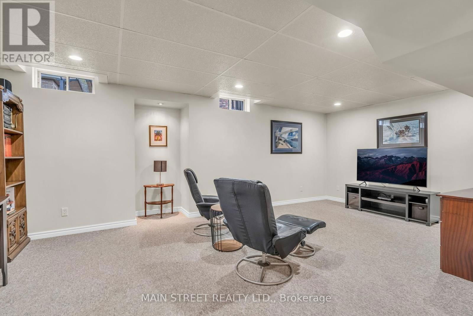 69 BRECKEN DRIVE Image 19