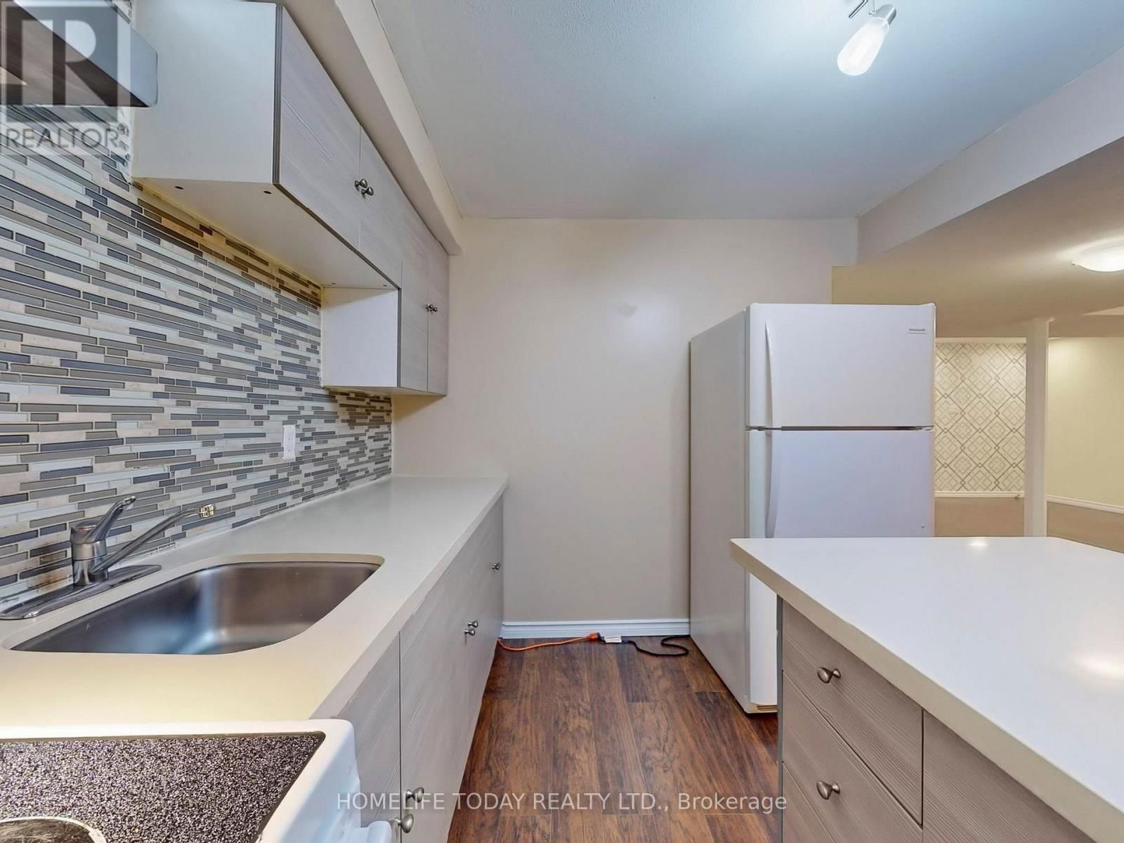 468 ROY RAINEY AVENUE Image 34