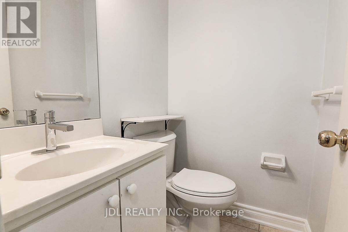 65 - 653 VILLAGE PARKWAY Image 19