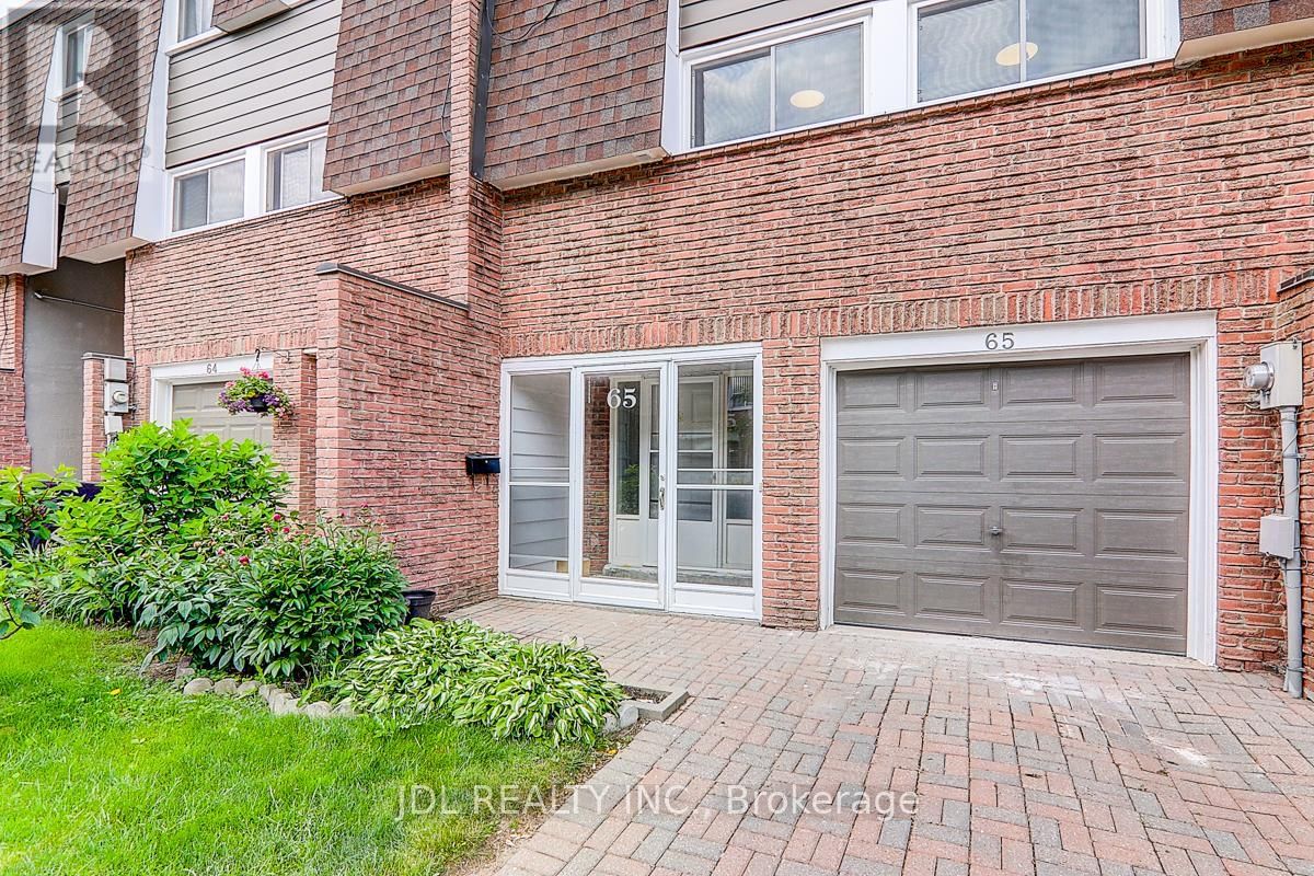 65 - 653 VILLAGE PARKWAY Image 36