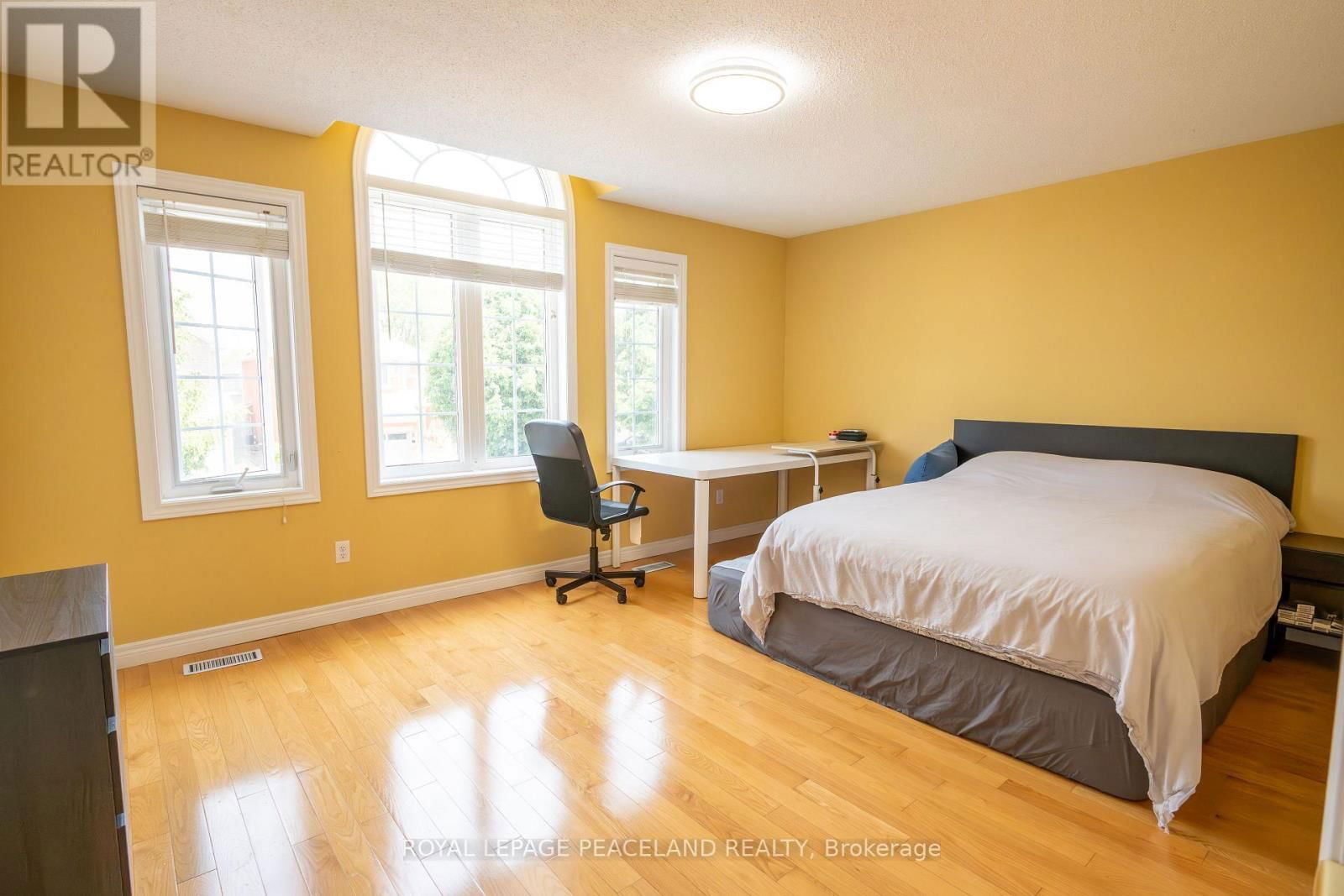 107 QUINCE CRESCENT Image 22