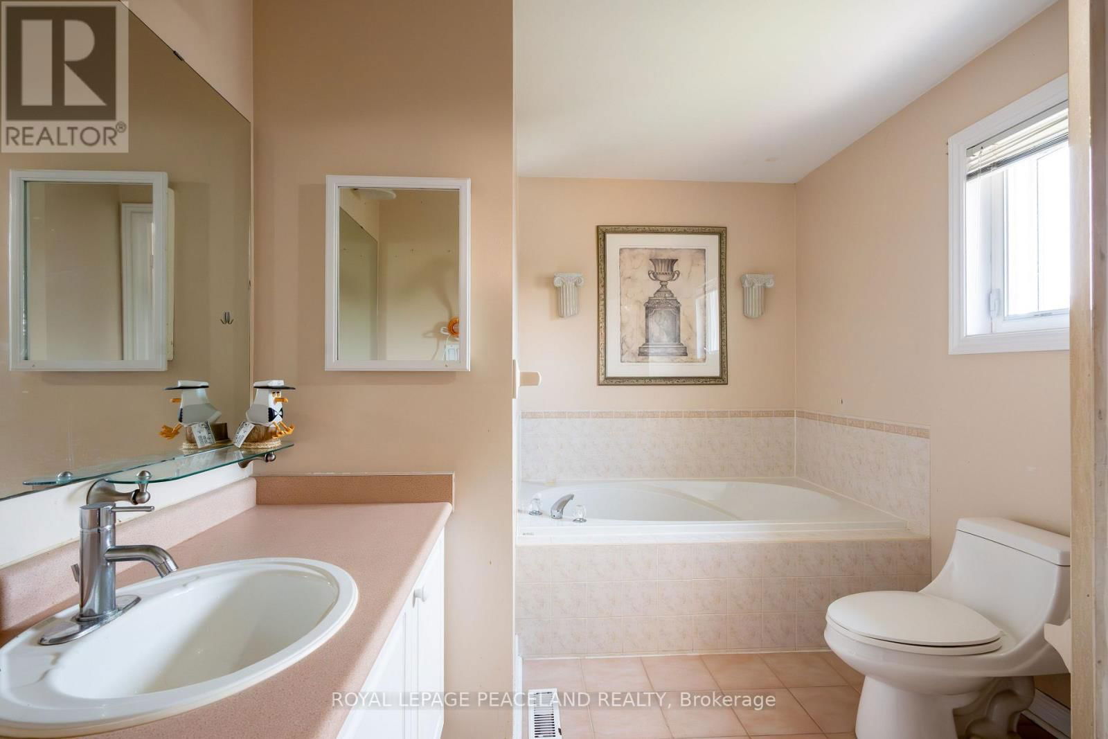 107 QUINCE CRESCENT Image 29