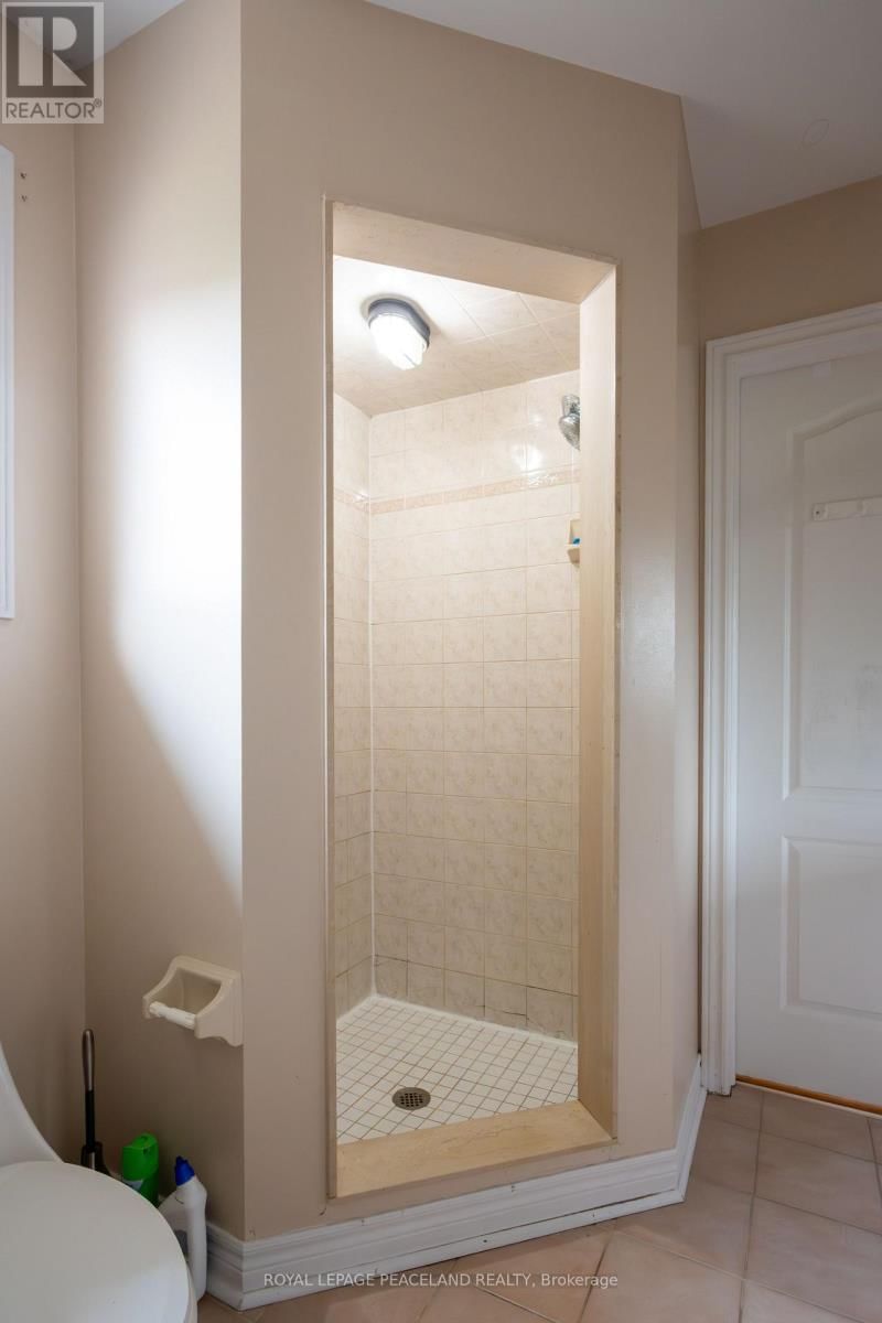 107 QUINCE CRESCENT Image 30