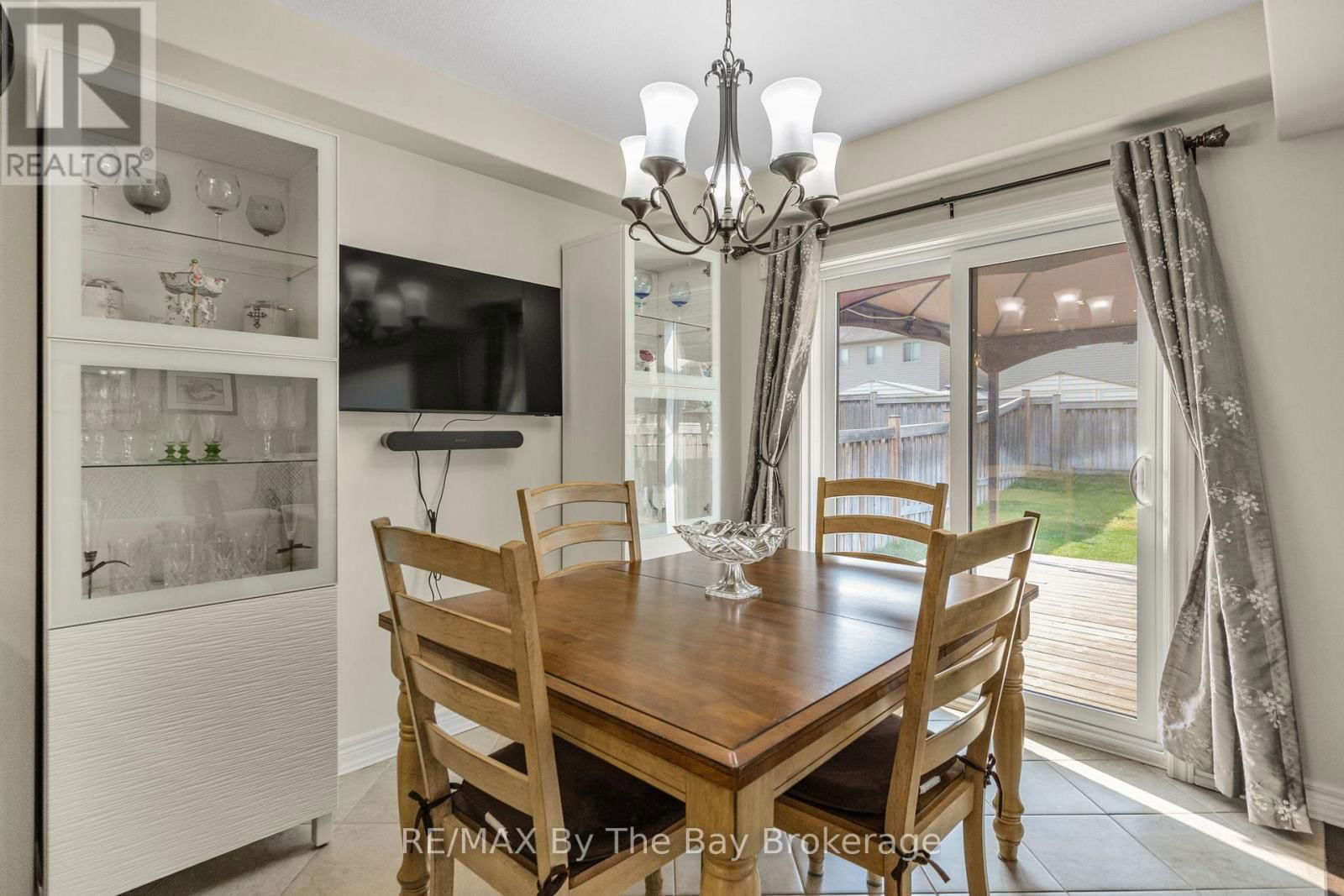 182 BANTING CRESCENT Image 10