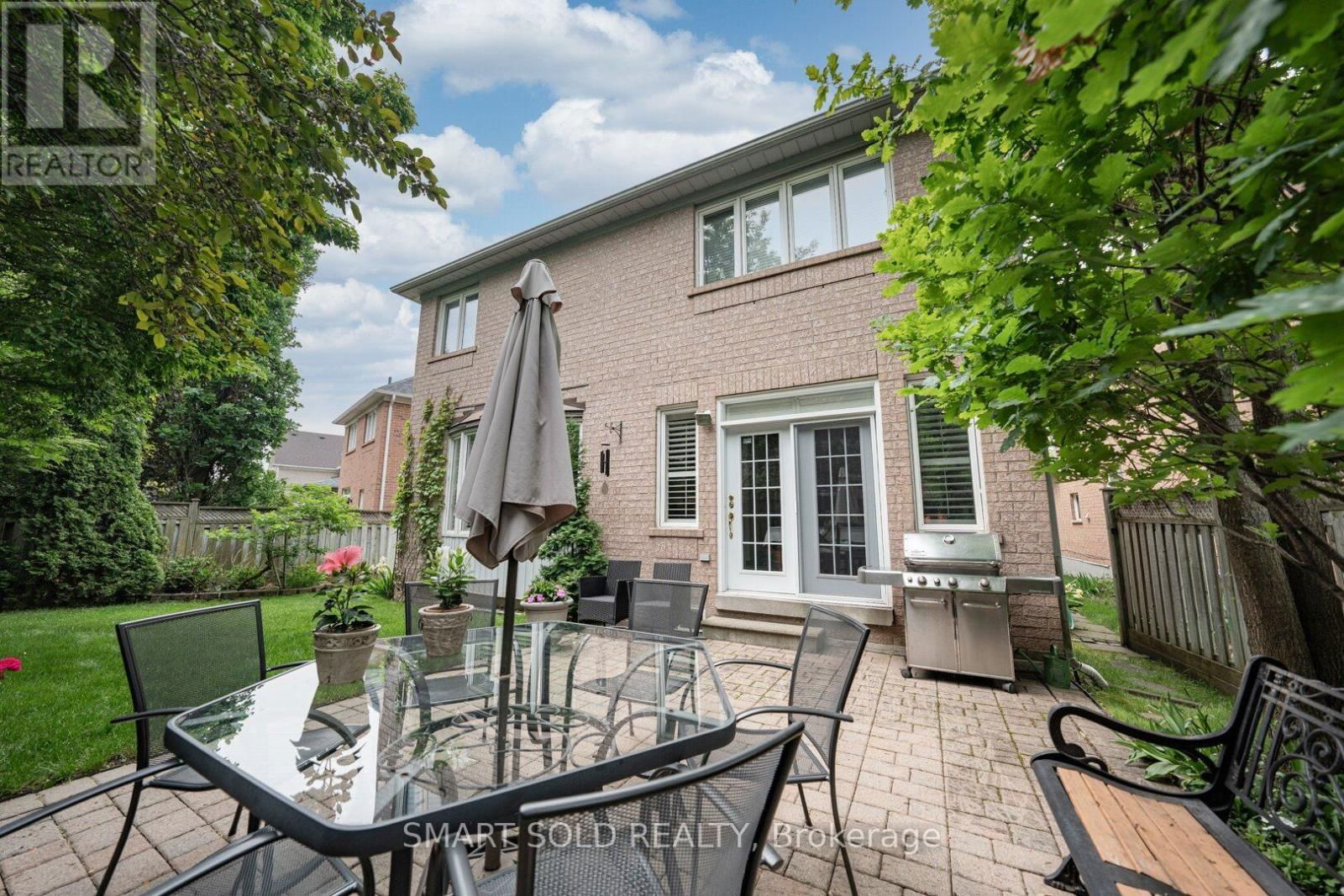 9 ALPINE CRESCENT Image 45
