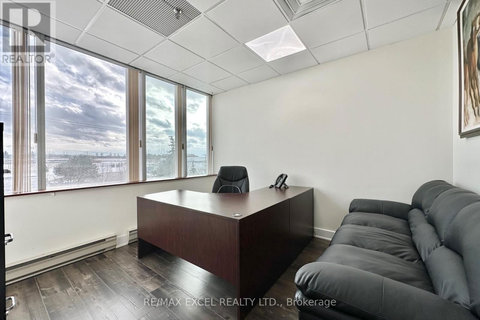 407 - 3950 14TH AVENUE Image 11