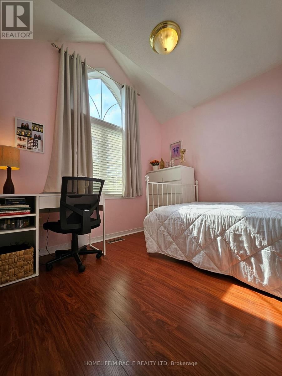 39 EVARIDGE DRIVE Image 23
