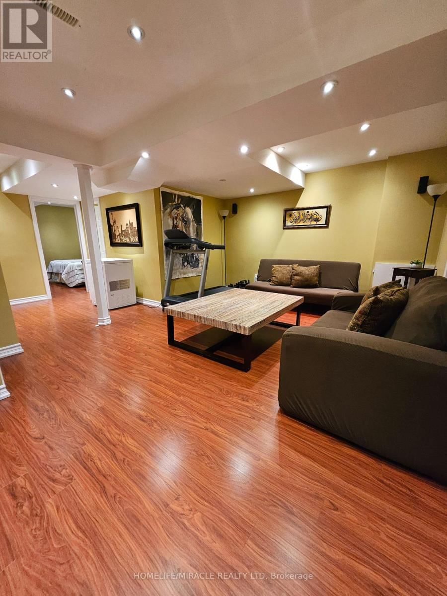 39 EVARIDGE DRIVE Image 36
