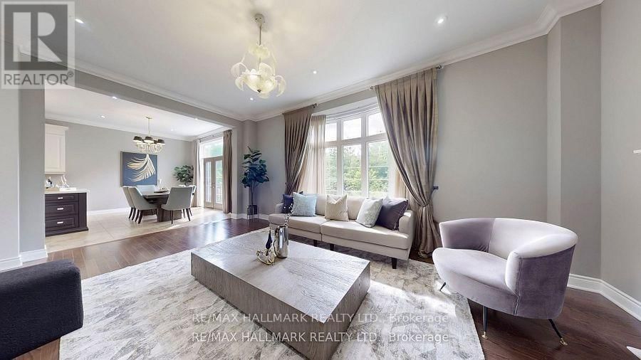 126 SIR STEVENS DRIVE Image 16