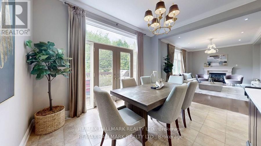 126 SIR STEVENS DRIVE Image 18