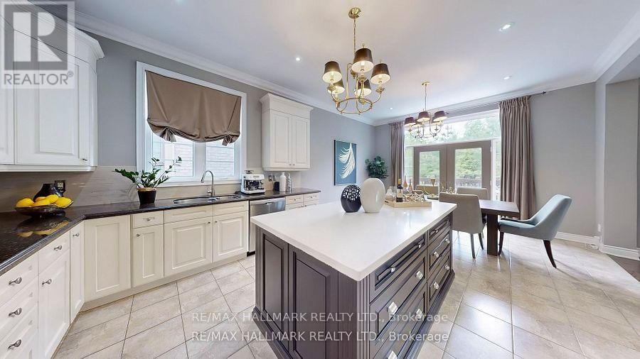 126 SIR STEVENS DRIVE Image 22