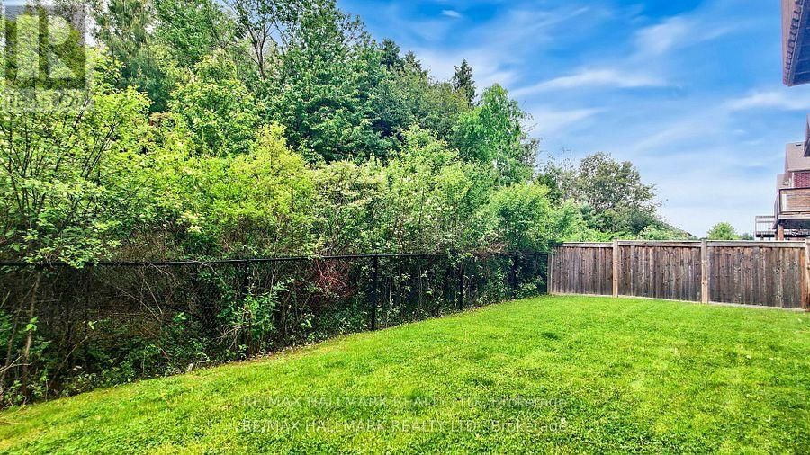 126 SIR STEVENS DRIVE Image 35