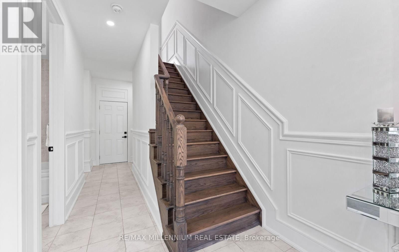 83 CASLEY AVENUE Image 10