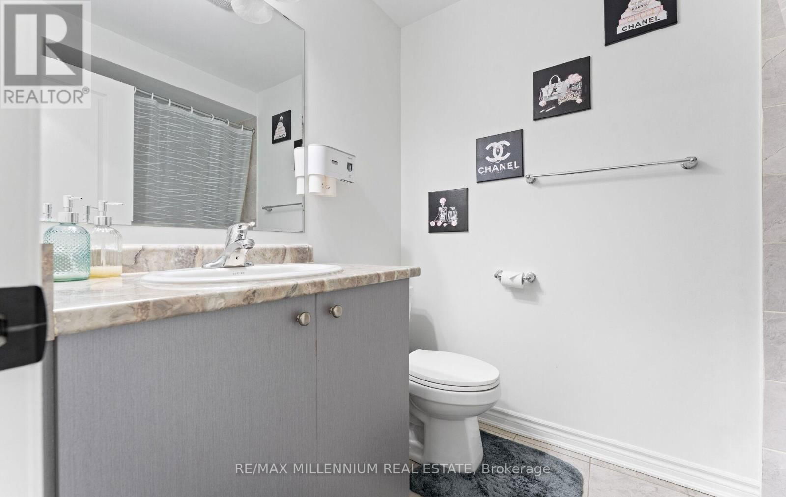 83 CASLEY AVENUE Image 32