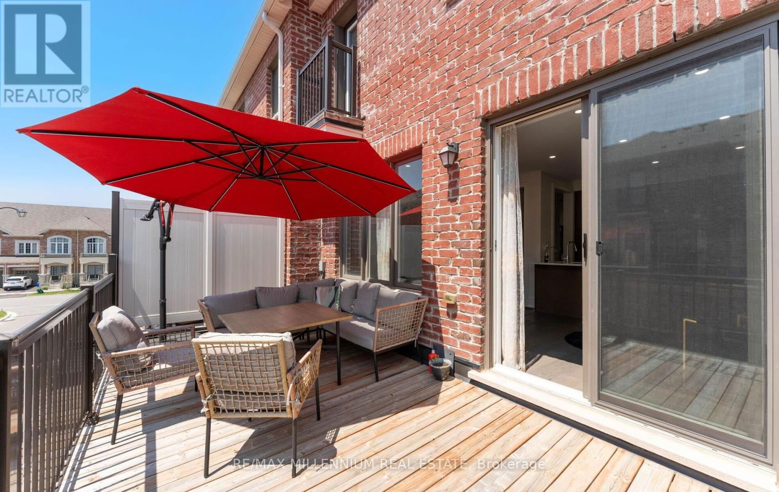 83 CASLEY AVENUE Image 35