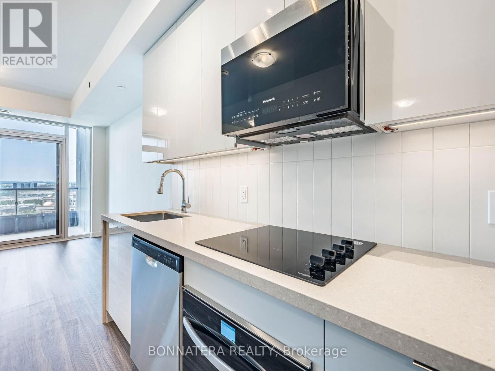 2327 - 498 CALDARI ROAD Image 16